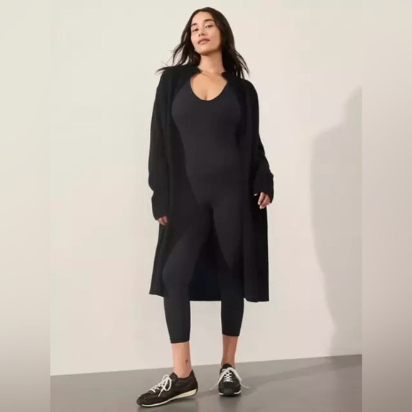 Athleta Spirit Wool Cashmere Wrap // Black - Picture 5 of 9